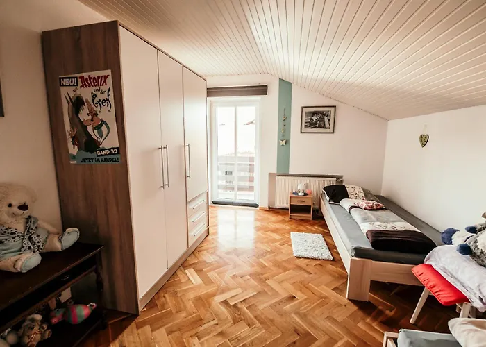 Hauner Apartment *